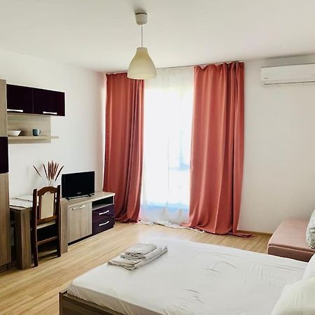 Romantic Rose Apartment Софія Екстер'єр фото