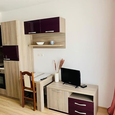 Romantic Rose Apartment Софія Екстер'єр фото